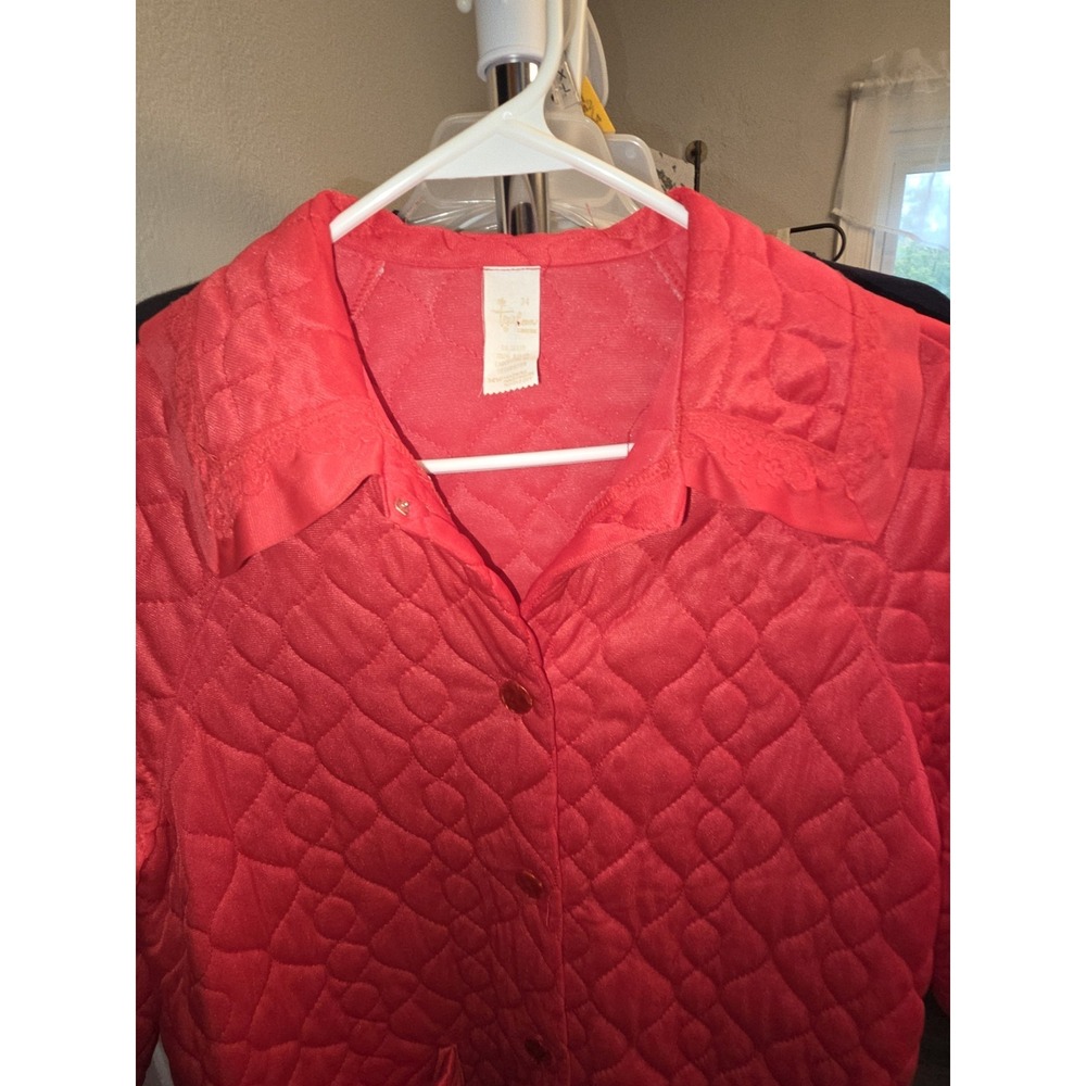 Red Womens Size Medium Lingerie Quilted Bed Coat Machine Washable - Picture 3 of 6